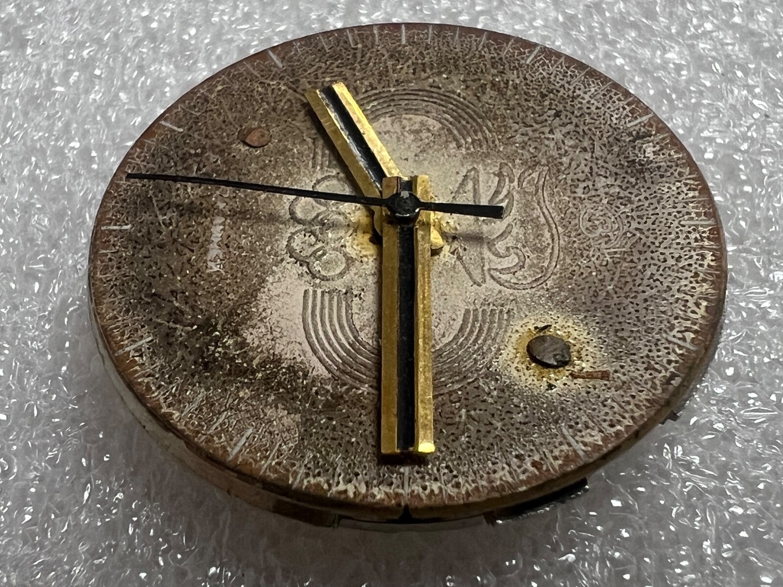 Watch movement USSR Vostok Cal.2409A plus Dial.For parts.