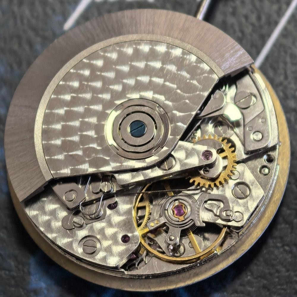 Chinese Dandong 7750 Mechanical Movement No Calendar Small Second At 3/6/9