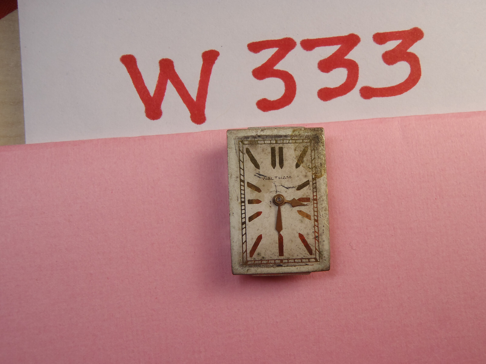 WALTHAM WATCH MOVEMENT WIND-UP 17 Jewel #28580971 BALANCE ROTATES