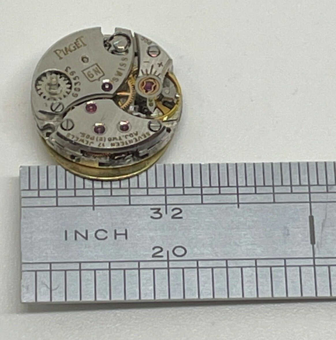 PIAGET 6N BACKWIND MOVEMENT Swiss 17 Jewels Two Positions