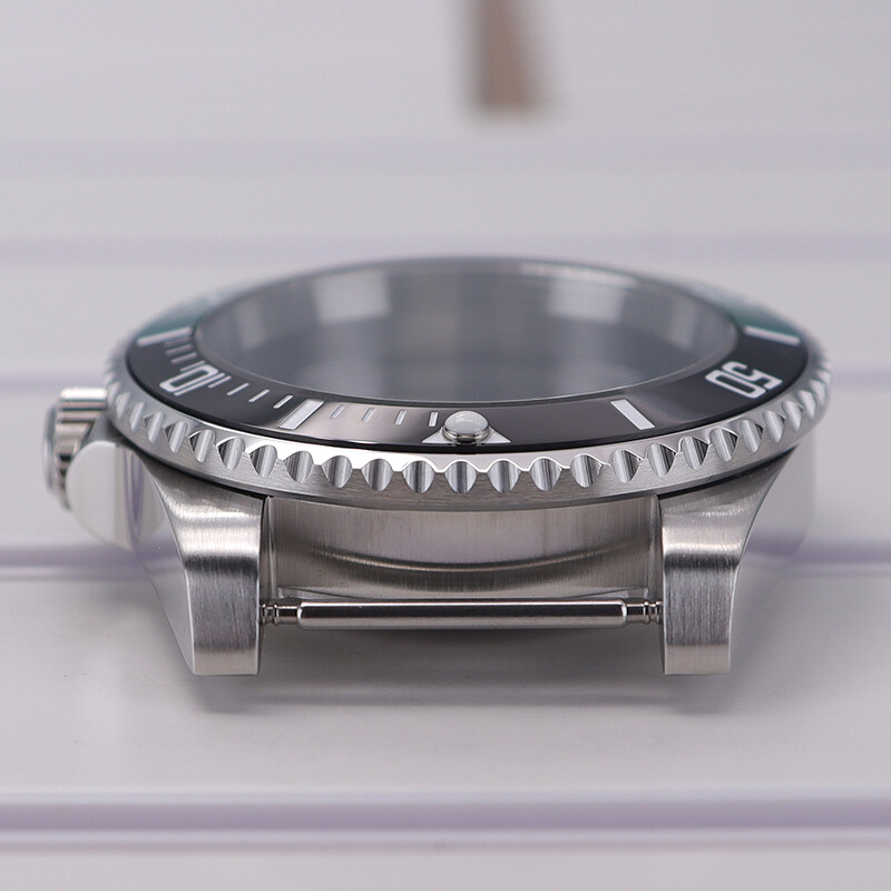 SUB diver Seiko nh35 Watch Cases For Nh36 nh38 Eta2824/8215 Movement 28.5mm Dial