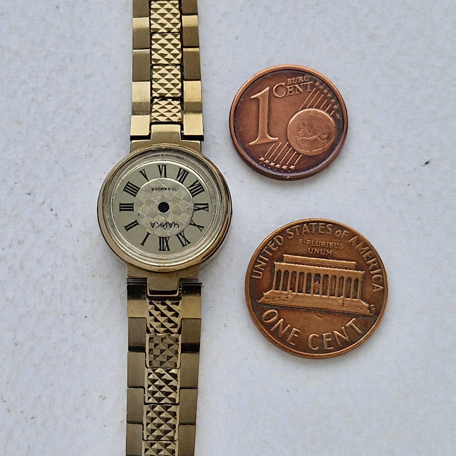 CASE for Vintage Soviet LADIES Mechanical Wristwatch CHAIKA. USSR.