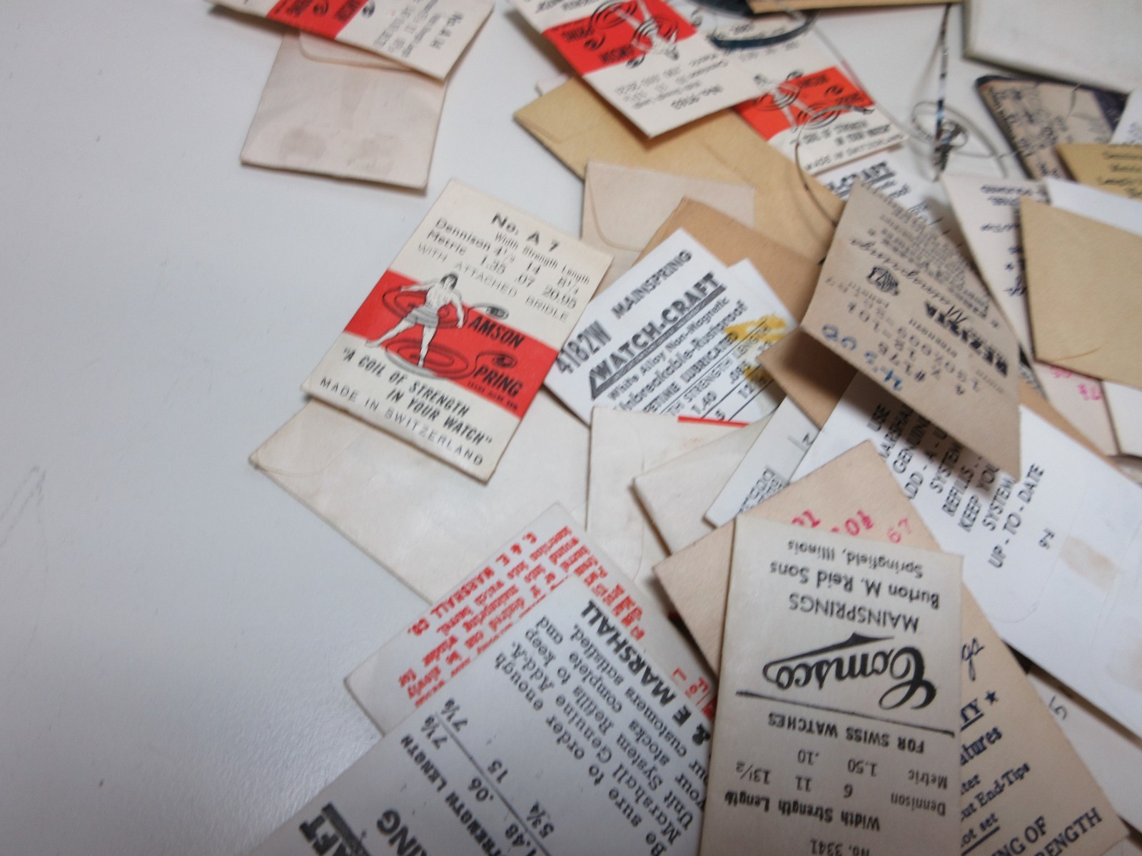 VINTAGE LOT OF 75 WATCH MAIN SPRINGS WATCHMAKER REPLACEMENT PARTS ASSORTED # 11