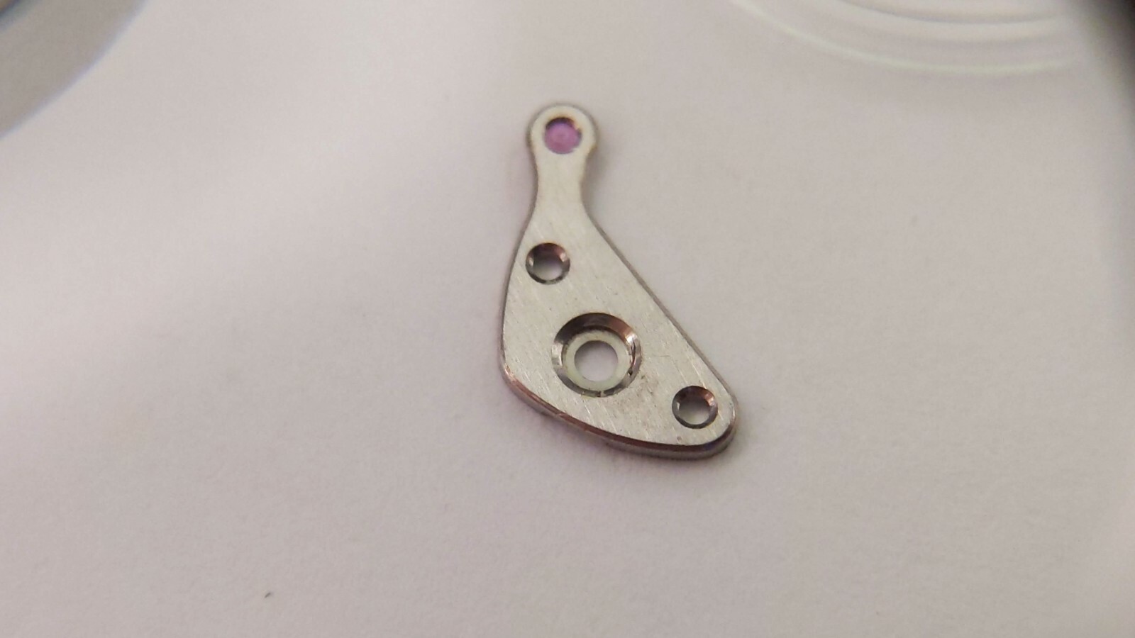 Lecoultre K866 BRIDGE part, small AND 1 SCREW great condition, pre-o. PART NAME