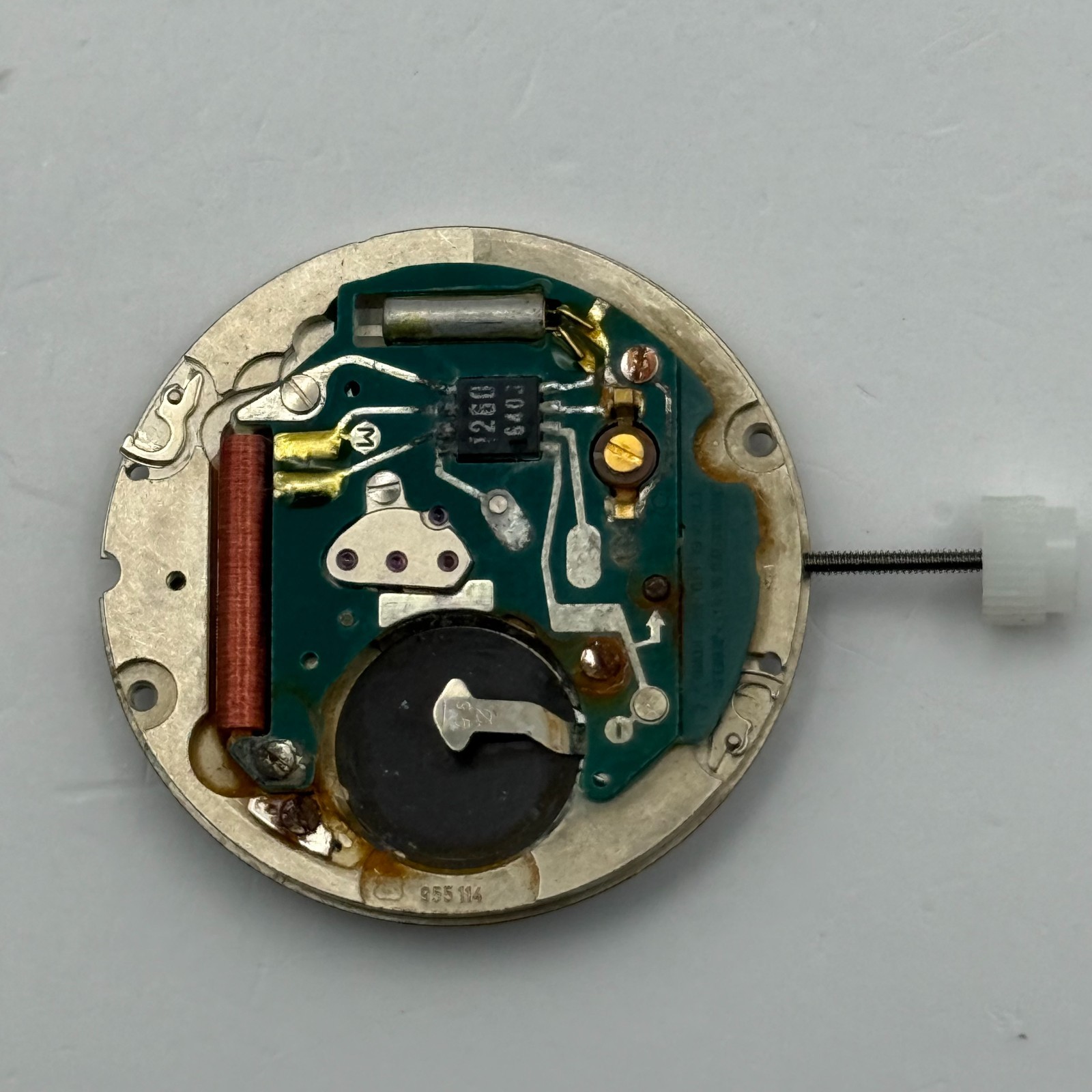 ETA 955.114 Watch Movement Quartz Unadjusted Swiss Parts Repair Spares 26.2mm