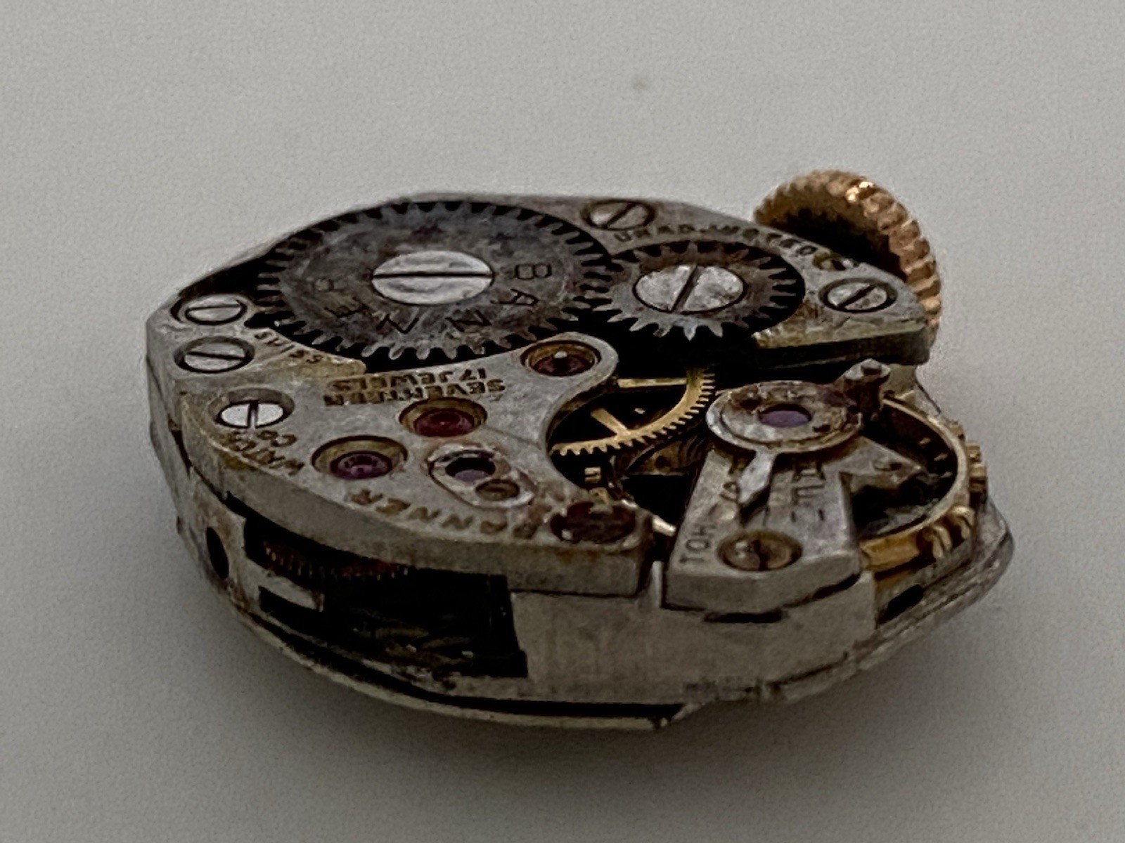 Vintage BANNER WATCH CO. 17 Jewels SWISS Wind Up For Parts Or Repair