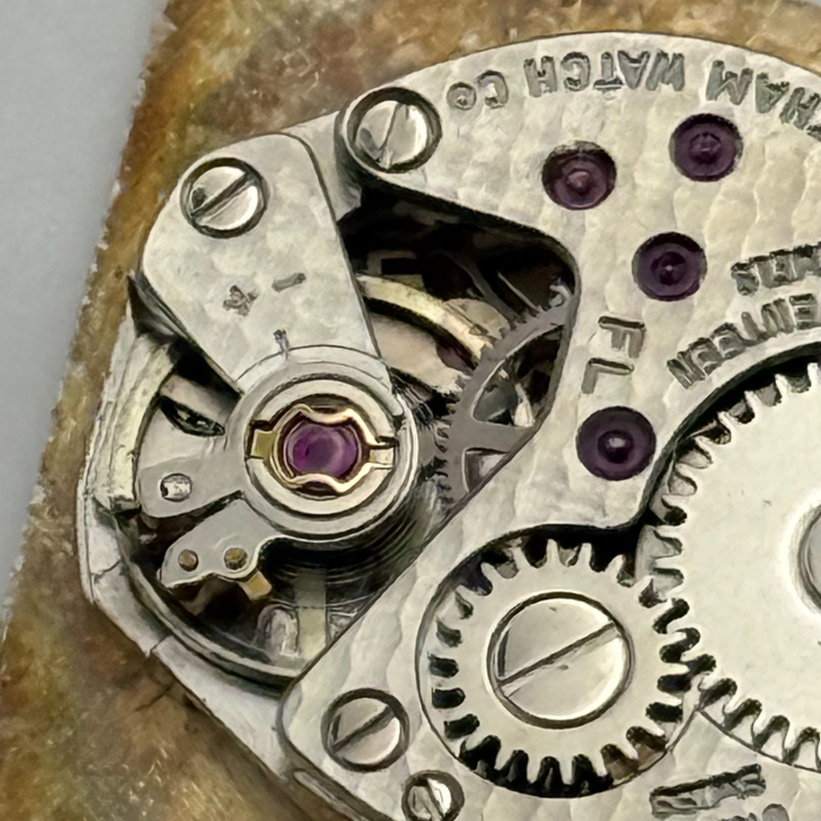 FHF 69-21 Watch Movement Waltham 17 Jewels Swiss Ladies Parts Repair 15.3mm