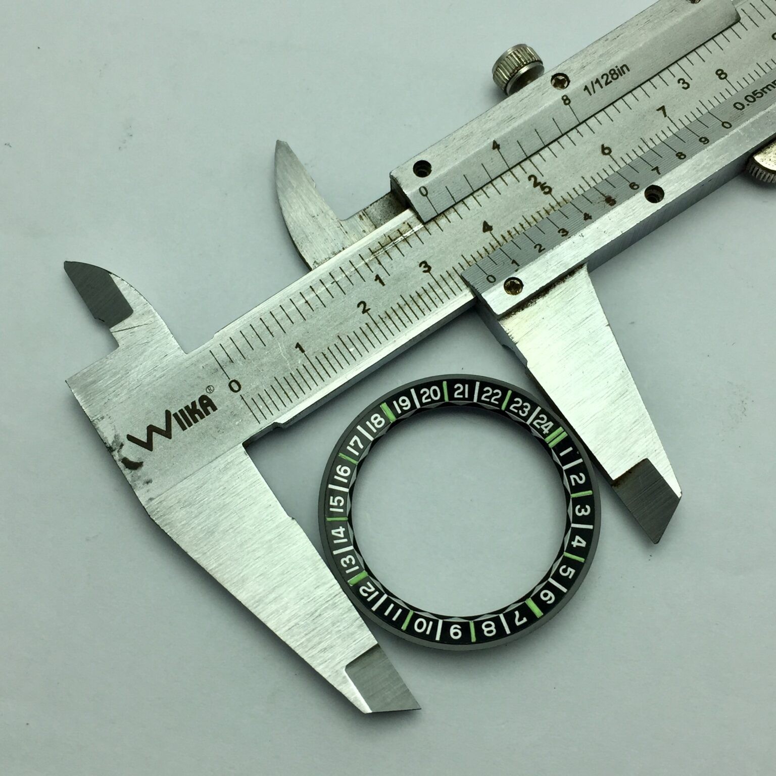 Orient World Diver Y469622-7A Watch Bezel Inner Ring NOS SMU206NRZ2