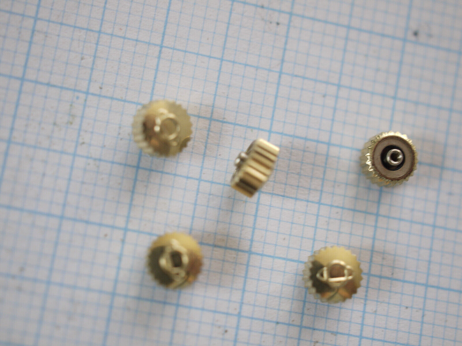 ENICAR Old 5 Watch Crown New old stock Ø 4.5 mm – for reparatour-