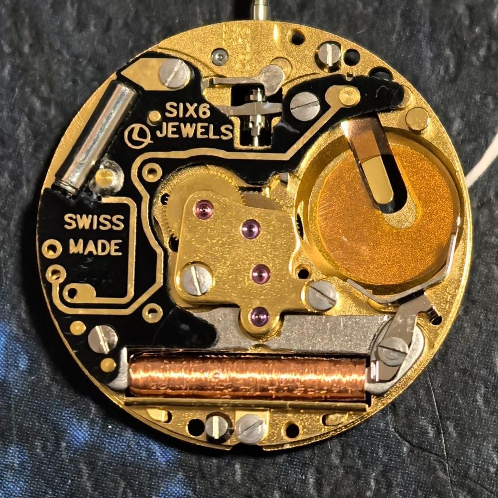 Swiss ISA 222 Quartz Movement 2 Hands No Calendar Watch Part