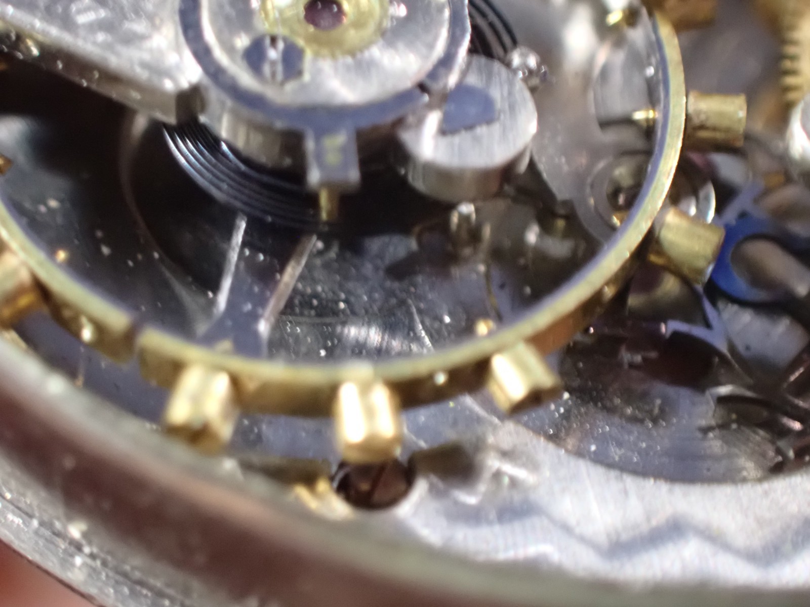 1914 Elgin 17 Jewel Ad Grade 382 Wind Pocket Watch Movement runs 3-Finger Bridge
