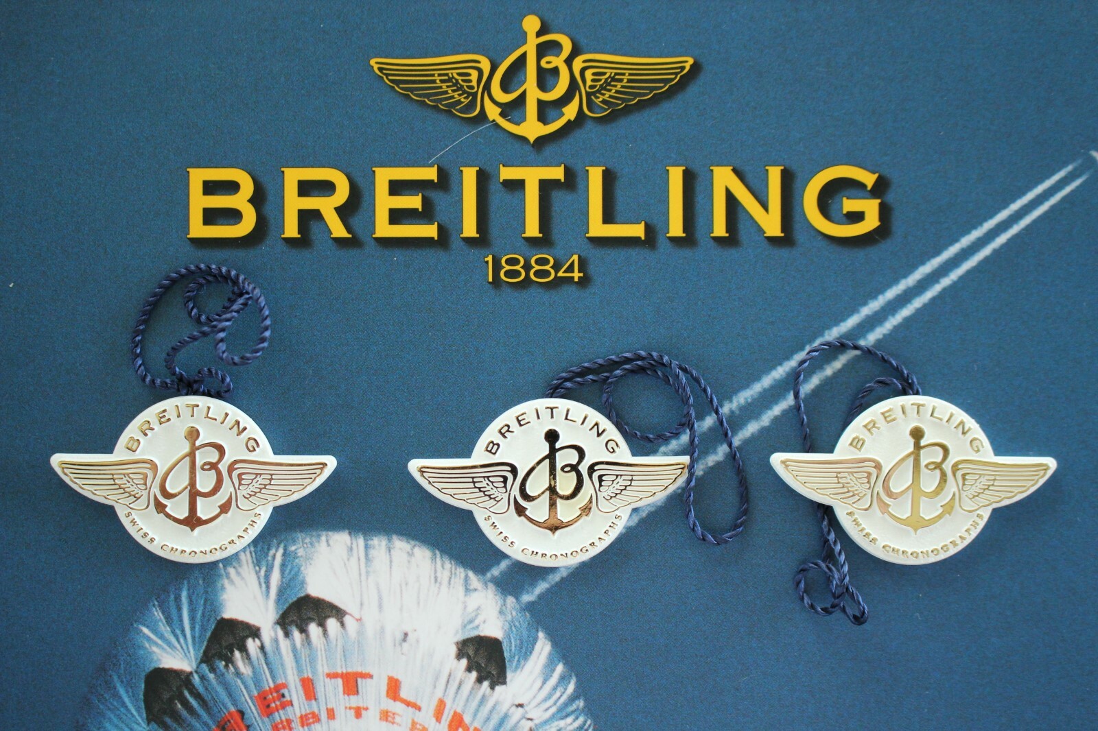 BREITLING FACTORY JEWELERS SALES ACCESSORY WHITE PLASTIC WATCH HANG / SWING TAG