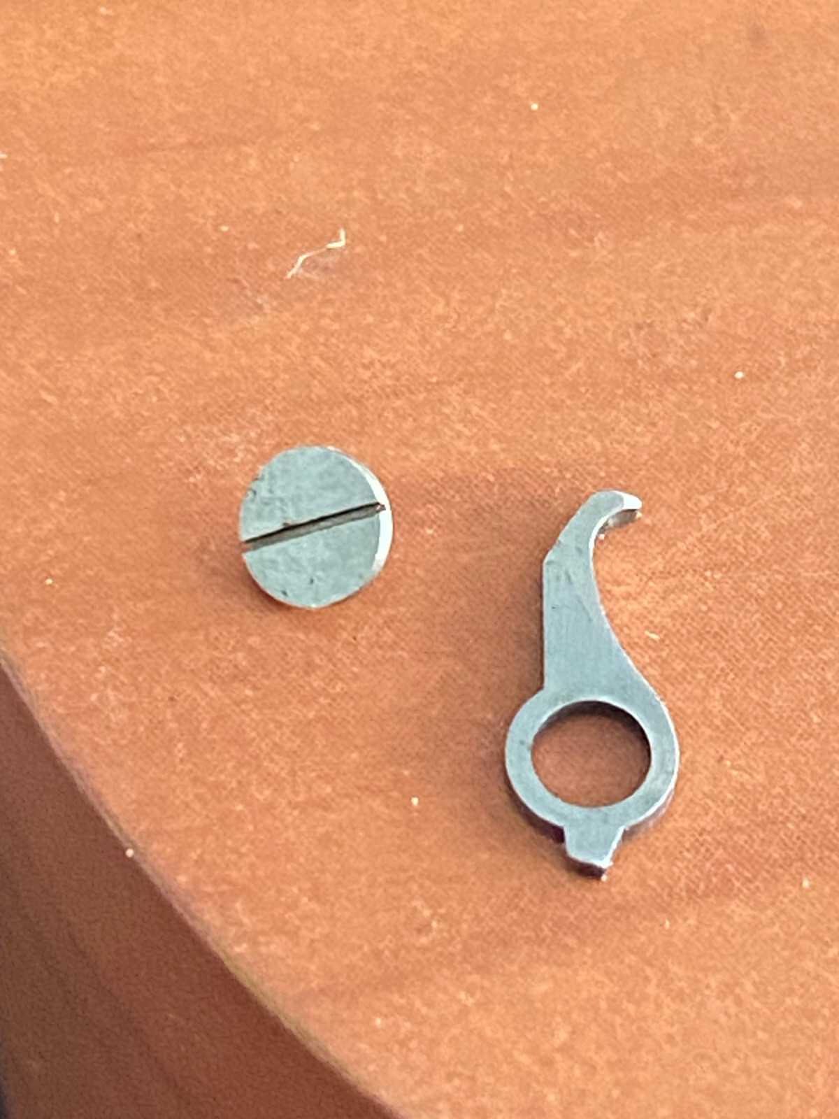 VINTAGE CLICK AND SCREW FOR 18 SIZE HAMILTON 940 MOTOR BARREL