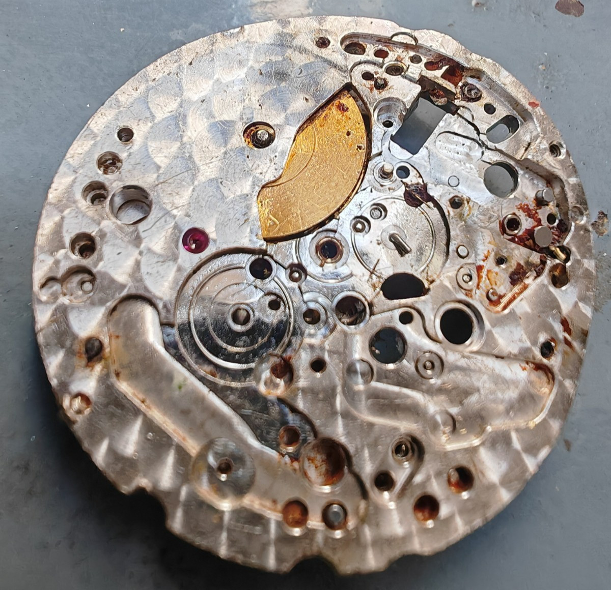 Orig ROLEX CAL 3136 movement INCOMPLETE DAMAGED, crushed for parts project