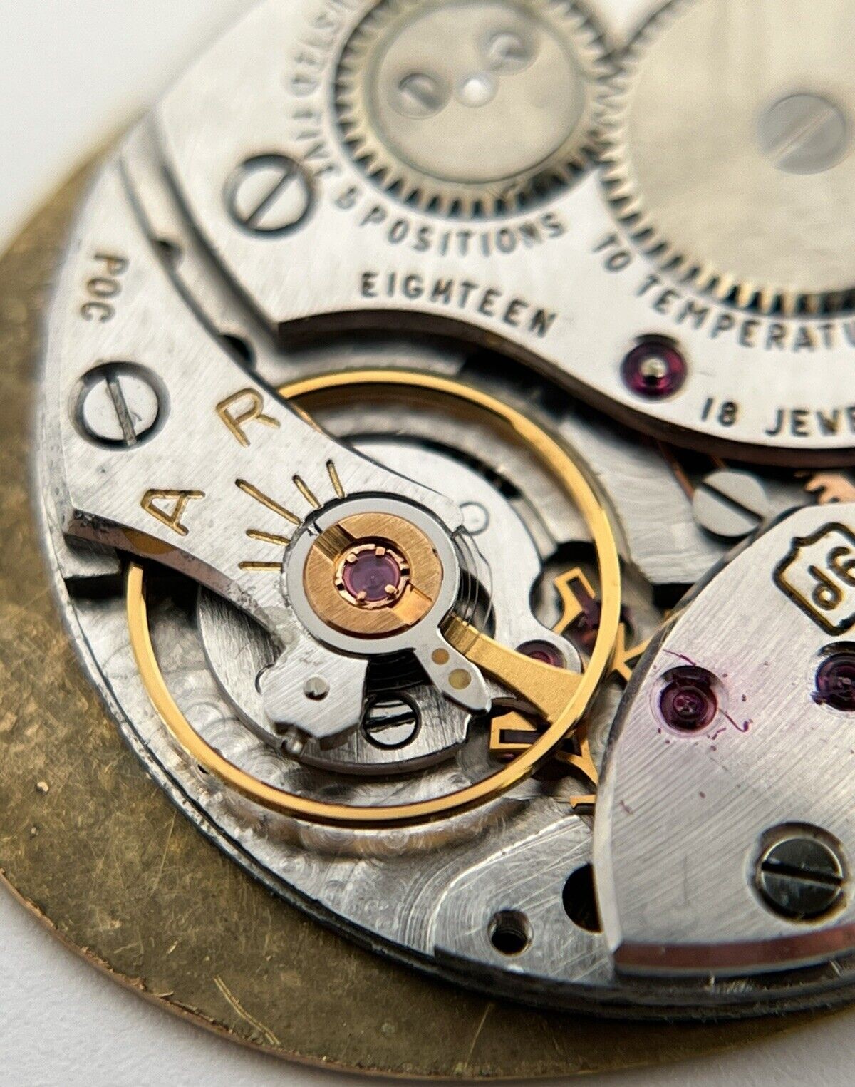 Piaget 9P #689841 18J Manual Movement w/ Gold Dial, Hands, & Sapphire Crown