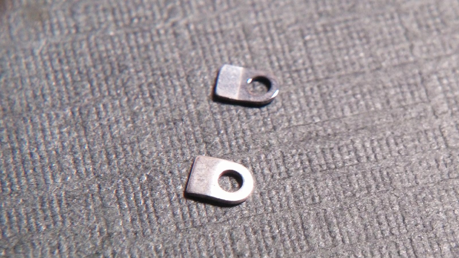 TO FIT bridle case clamp 138, length=2.65mm, width 1.60, thickness= 0.20
