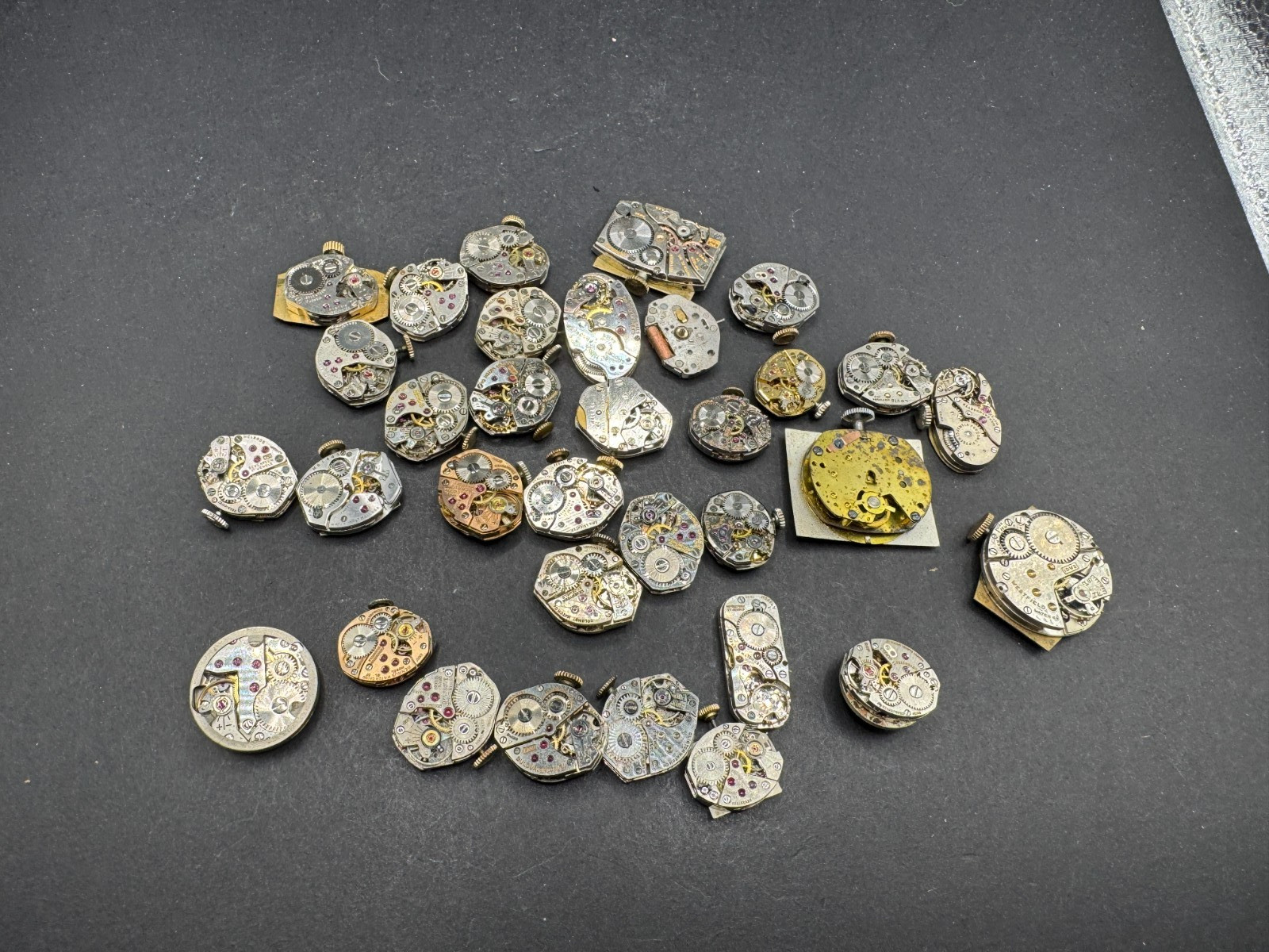 Vintage Rare Lot of 33 Automatic Movements Waltham Benrus Westfield Clinton