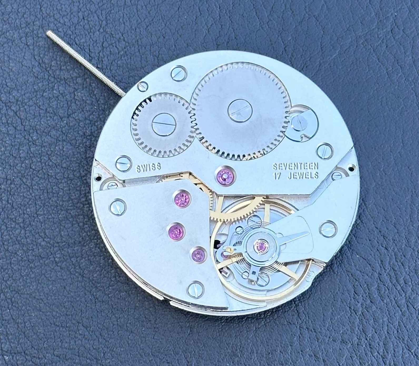 GENUINE ETA 6498-1 MOVEMENT 17 JEWELS SWISS MADE NEW FROM STOCK- 1127