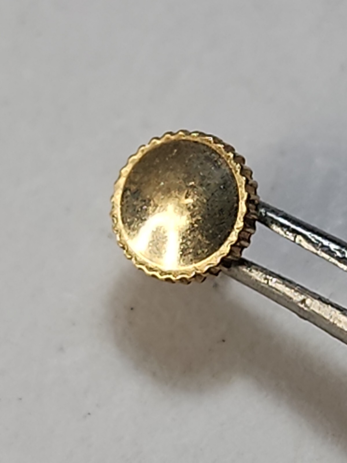 Vintage gold G.F. Watch Crowns Tap 10 5.2mm dia. 2mm long post. Fits 2.25 tube