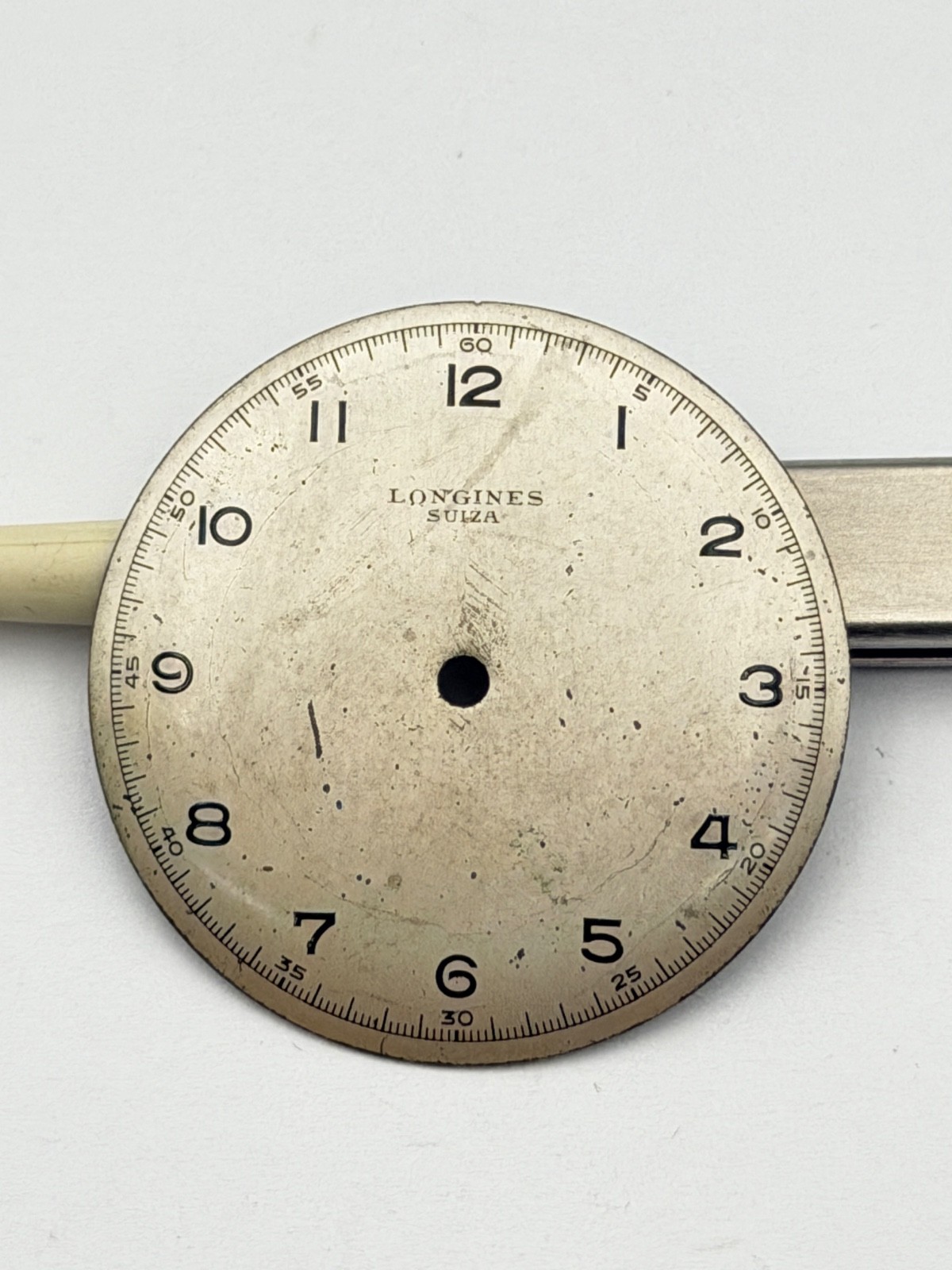 longines suiza 33.8mm dial