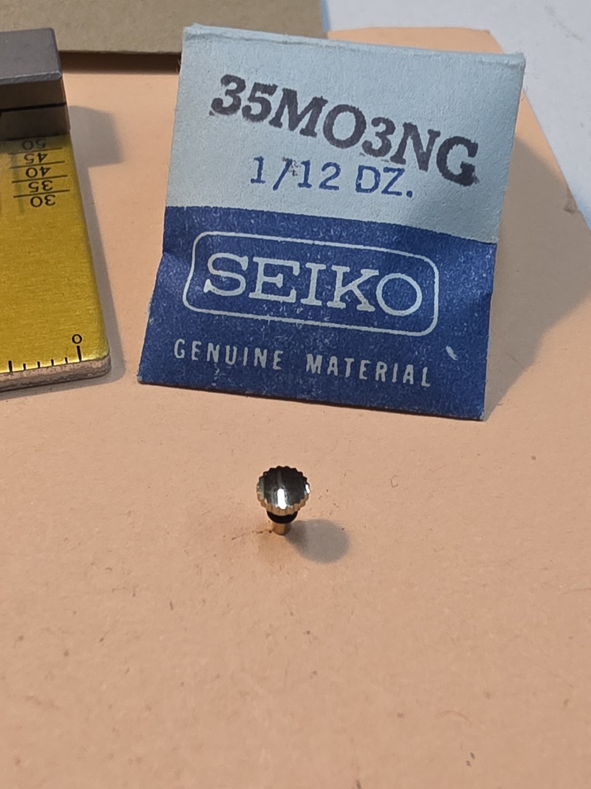 NOS Seiko 3.44 Yellow Crown PN 35M03NG For Cases As Shown