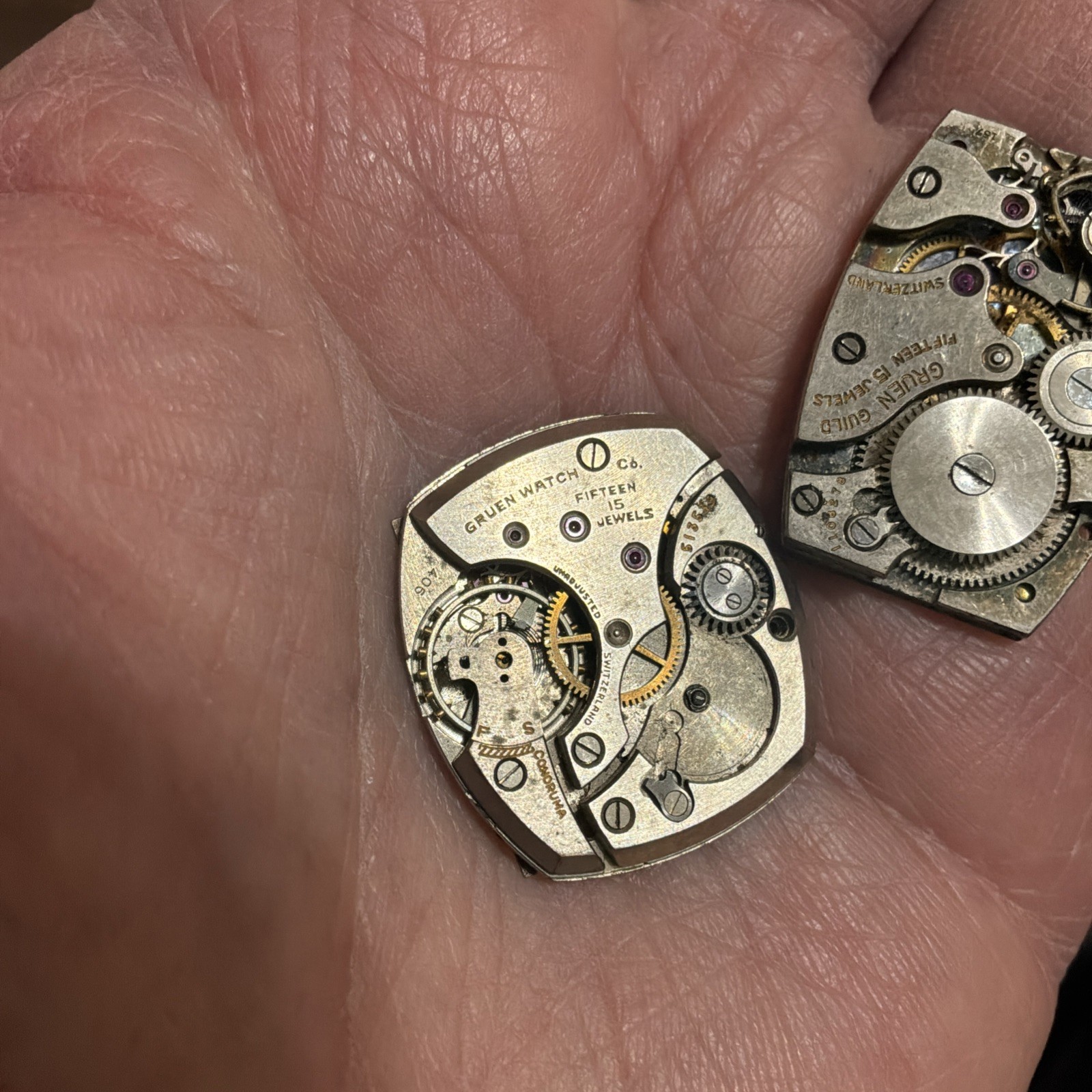 Two VTG GRUEN Mechanical Men’s Watch Movements 15J 406 & 157 For Parts