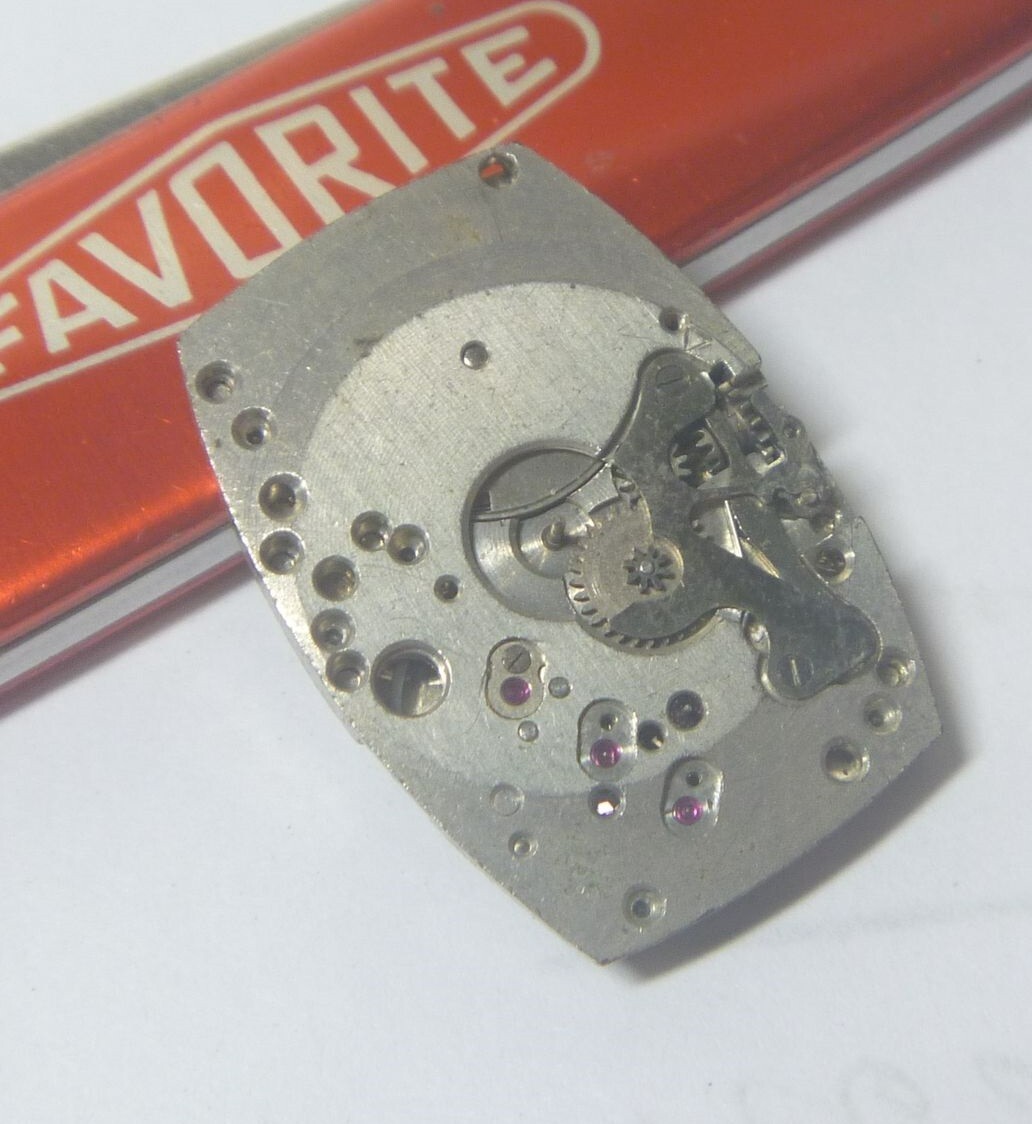 1951 L1 Bulova Watch Co 21 Jewels Gents Cal 7AA Mostly Partial Movt- for Parts!