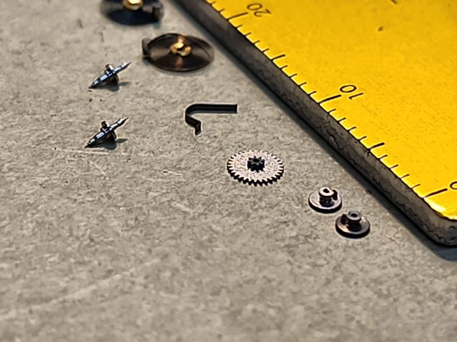 Lot Of NOS Elgin 21/0 Mixed Parts-Balance Staffs, Hairsprings, Jewelled Rollers