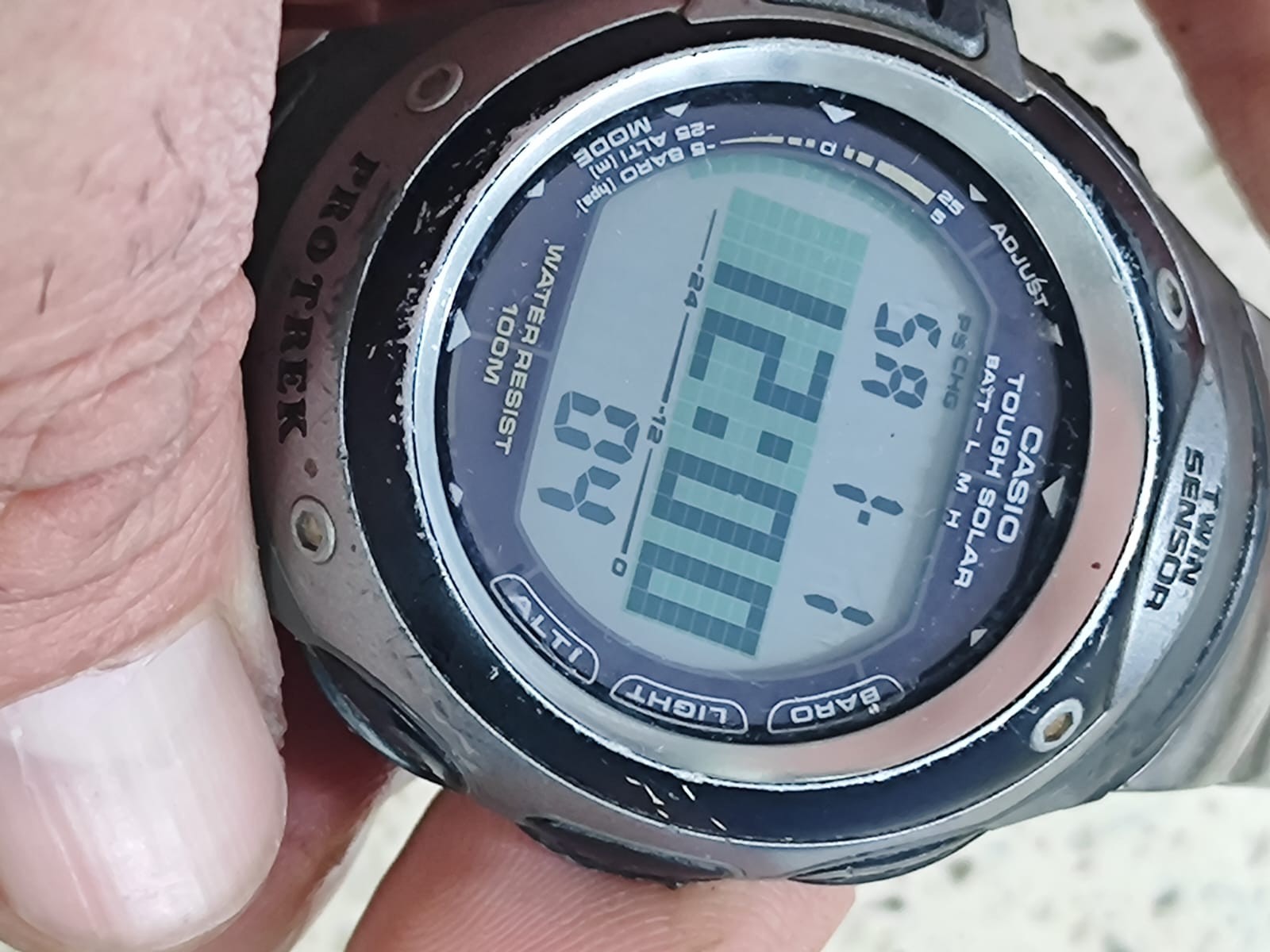 CASIO,PRO TREK,PRG-100T,TITANIUM,SOLAR,TWIN SENSOR,NEED BATTARY WORK IN SUN