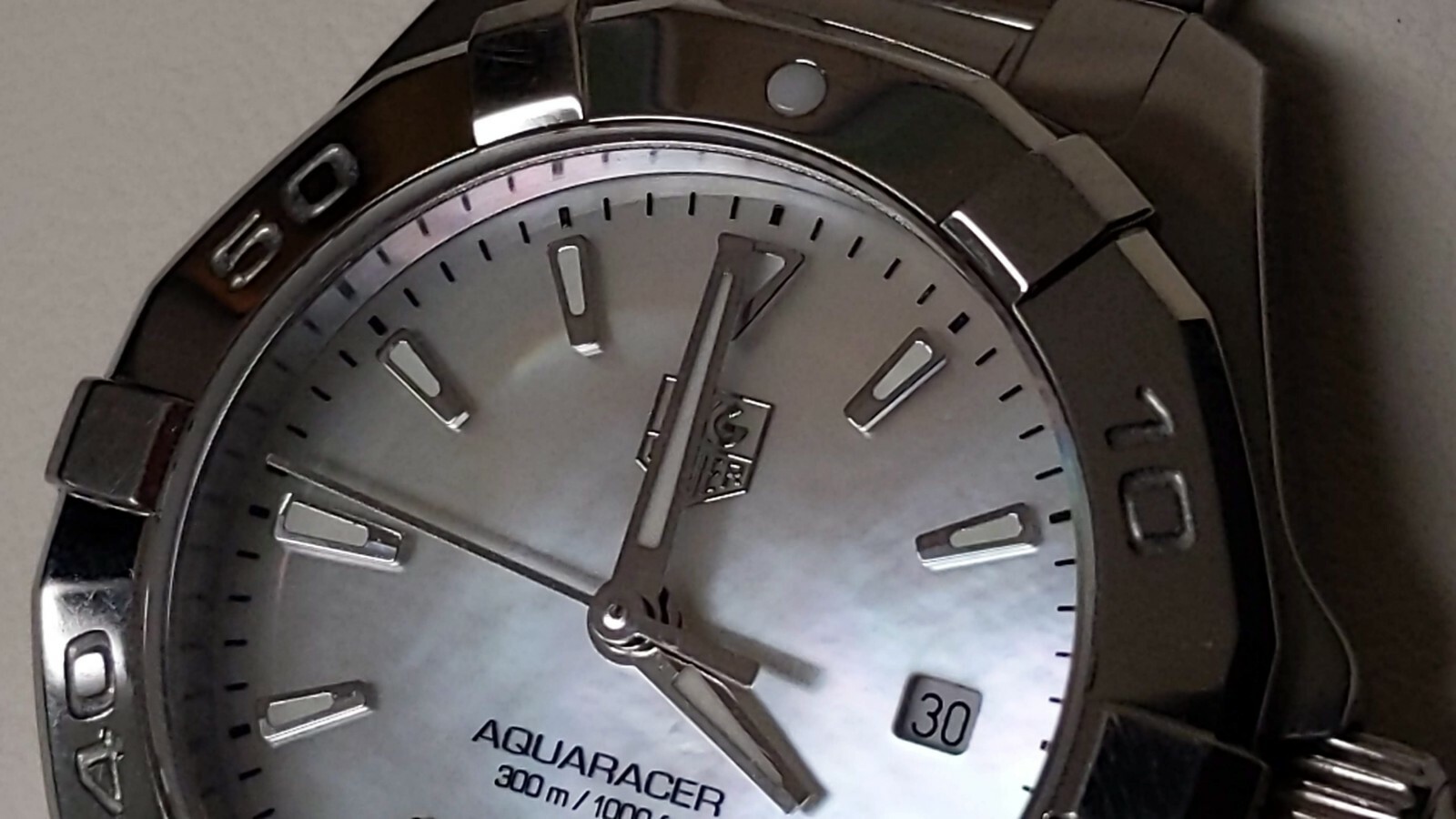 Tag Heuer Aquaracer Ladies watch S/S watch, with extra links great condition