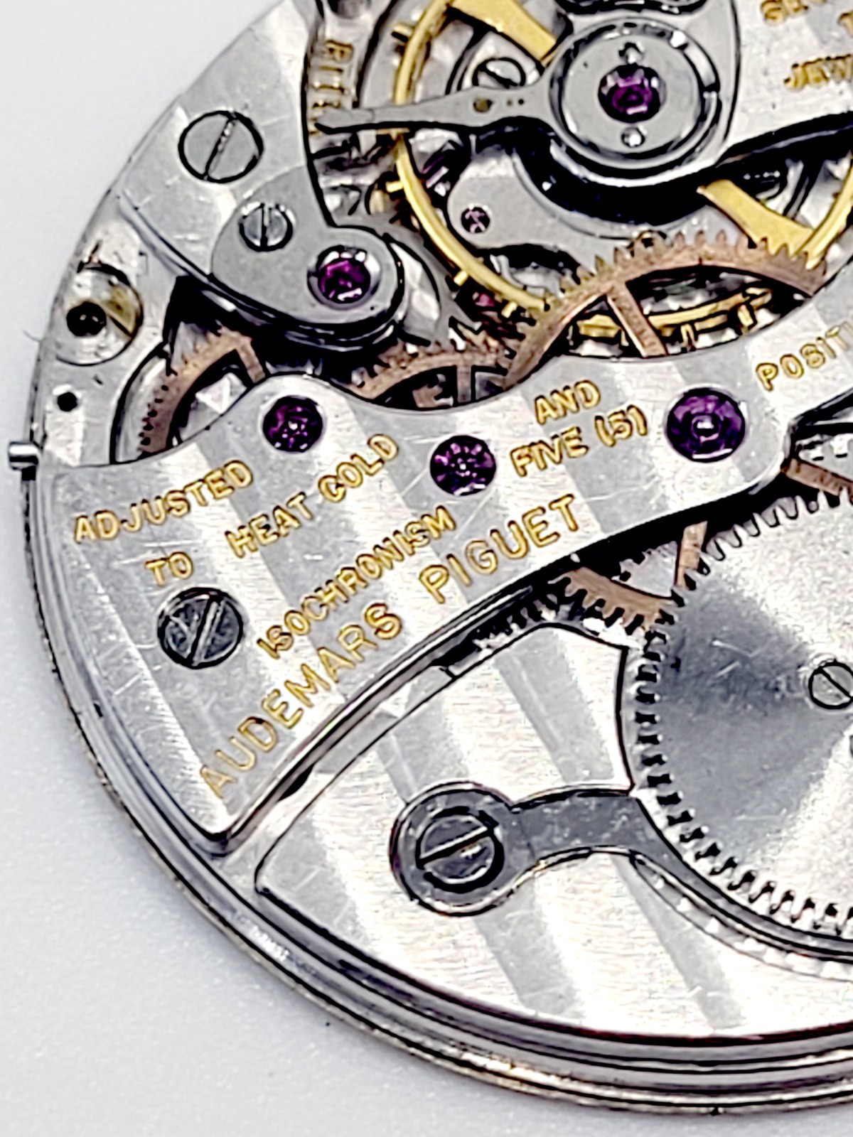 Genuine Audemars Piguet Cal 2001 Movement 18K Gold Witht Crown Hands For Parts