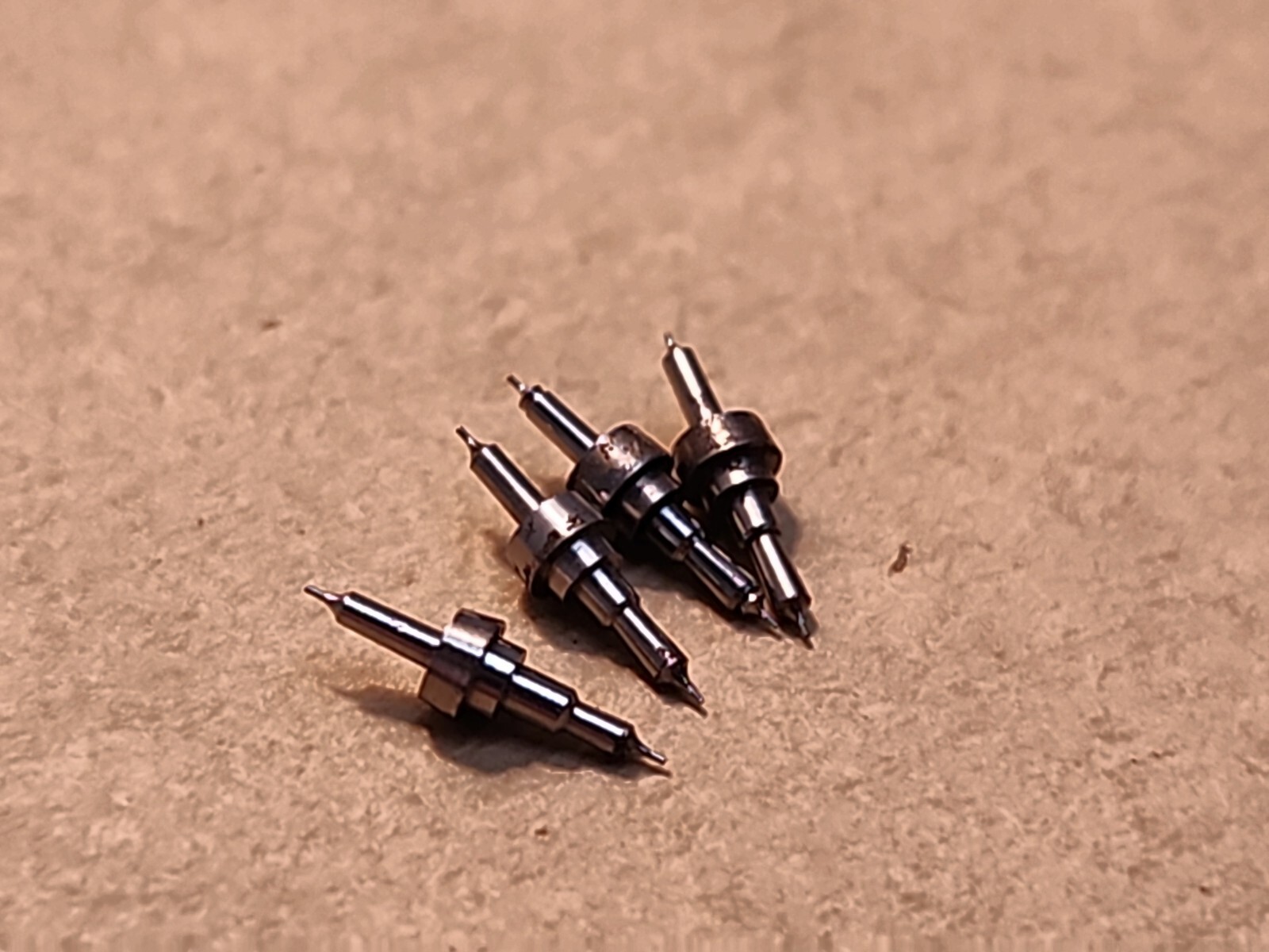 Lot Of 4 NOS Elgin 18s 1902 Or 2659 Balance Staffs For Parts/Repairs