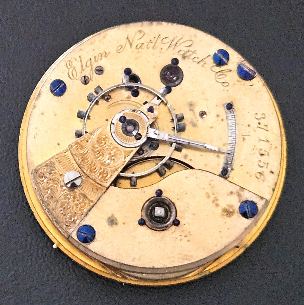ELGIN 56 18s 11J KEY WIND Watch Movement (REMOVED FROM GOLD CASE) lot66