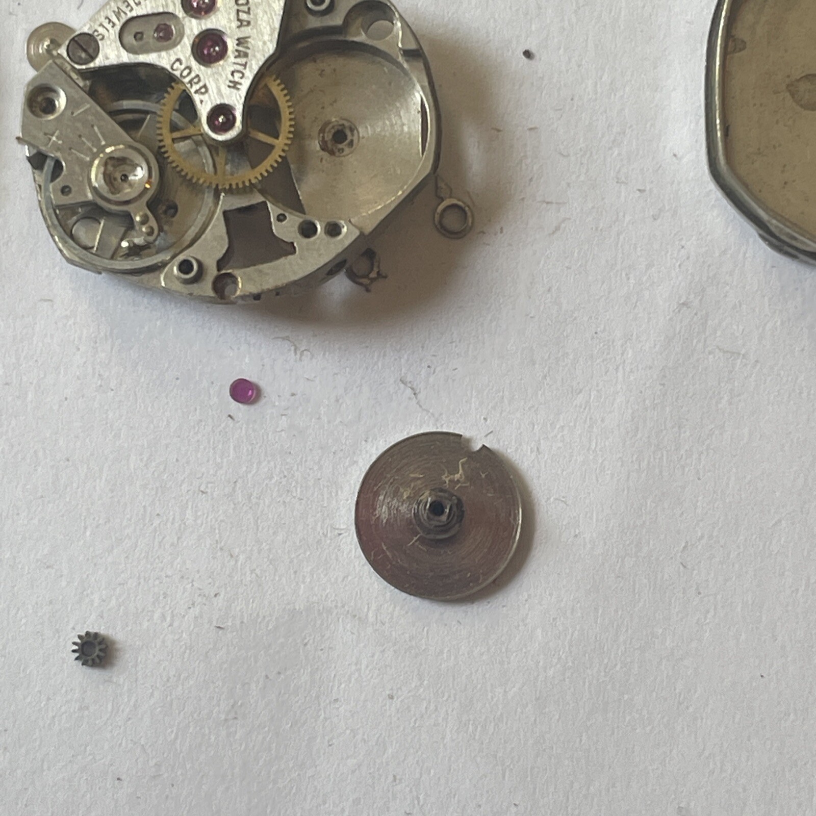 HB 80 Hermann Becker Pforzheim 17 J Baylor Watch Movement