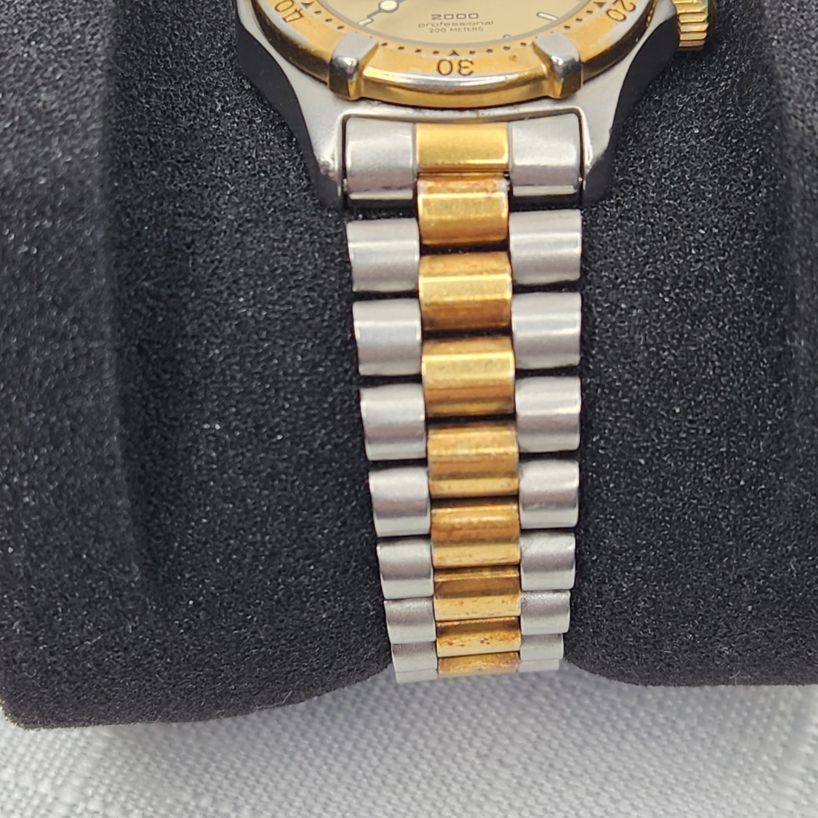 Tag Heuer Watch 964.008 FOR PARTS Gold and Silver Tone NOT WORKING