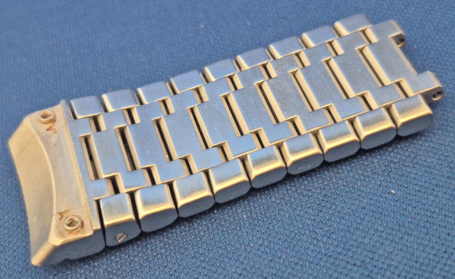 EBEL Classic Wave 9 Link Steel & Gold Segment & End Link for on 21mm lug cases