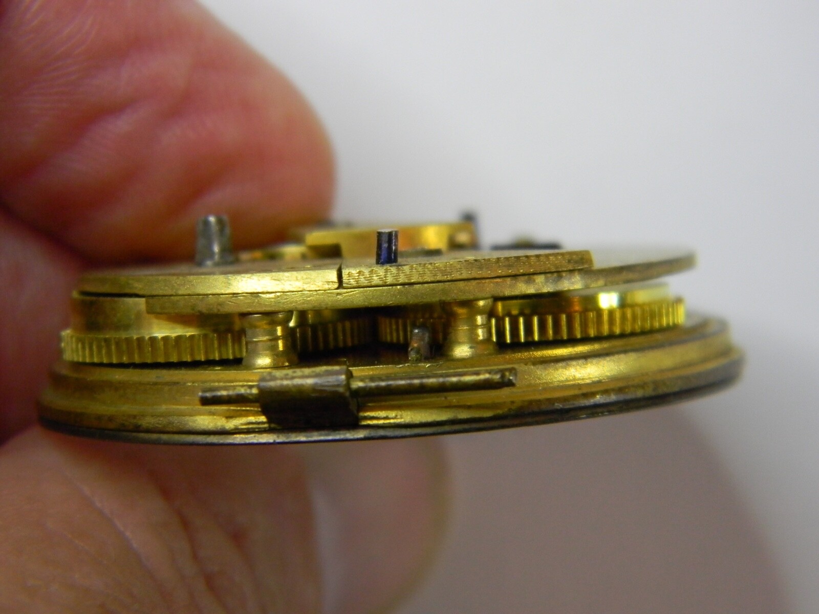 RARE ENGLISH STEWART DAWSON DUAL BARREL NONE FUSEE POCKET WATCH MOVEMENT -REPAIR
