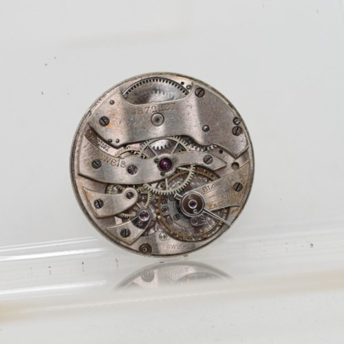 TIFFANY & Co. +22107, #1872227 SWISS WRIST WATCH MOVEMENT 26mm GOOD BALANCE (JB)