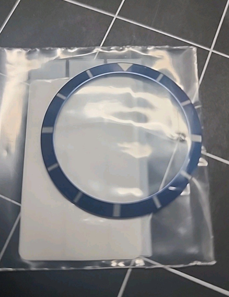 Genuine Breitling Bezel insert blue A37320 part. 142.A37320C