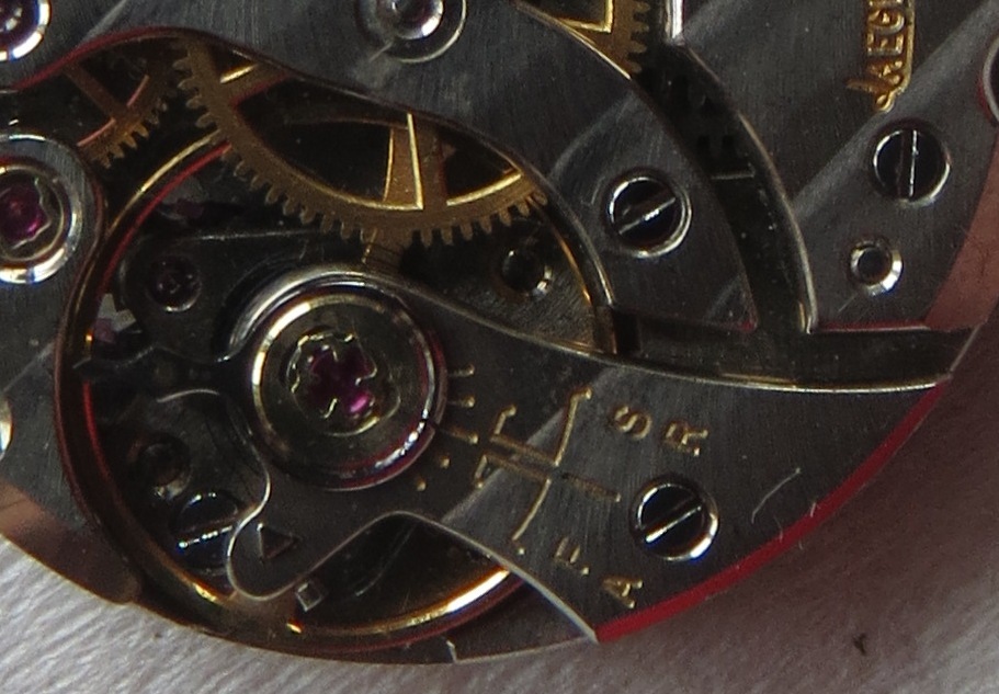 Jaeger LeCoultre mens wristwatch movement caliber 818, 21 mm. in diameter