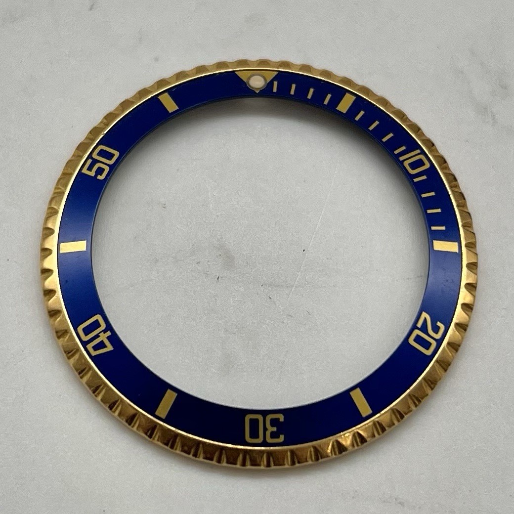 NOS Factory Original Rolex 18K YG Bezel & Blue Tritium Insert Submariner 1680