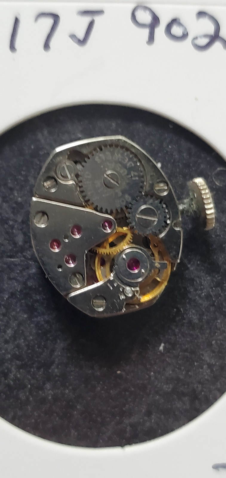 WOMANS ELGIN 17j 902 WRIST WATCH MOVEMENT #3035