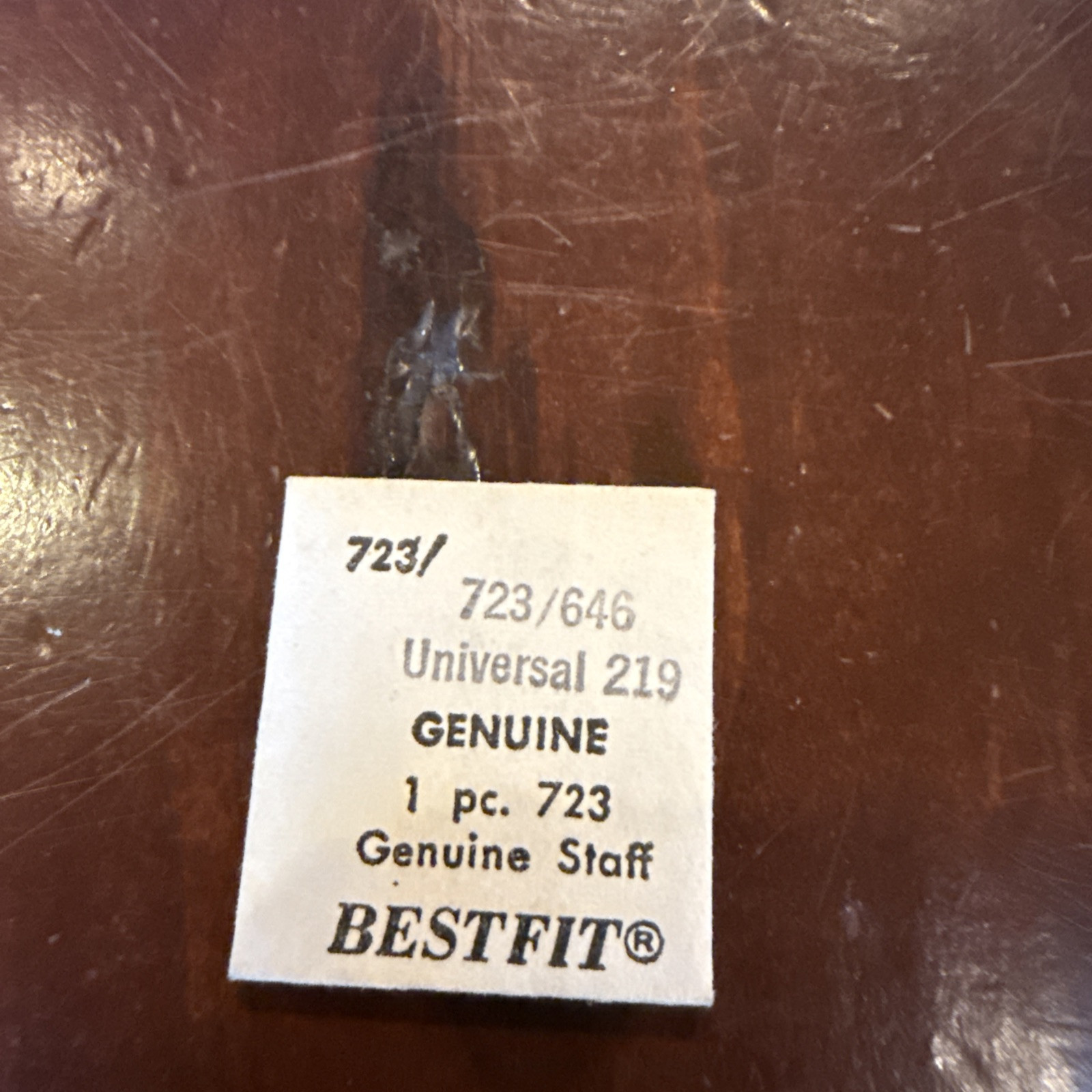 Universal 219 Balance Staff 723/646 NOS