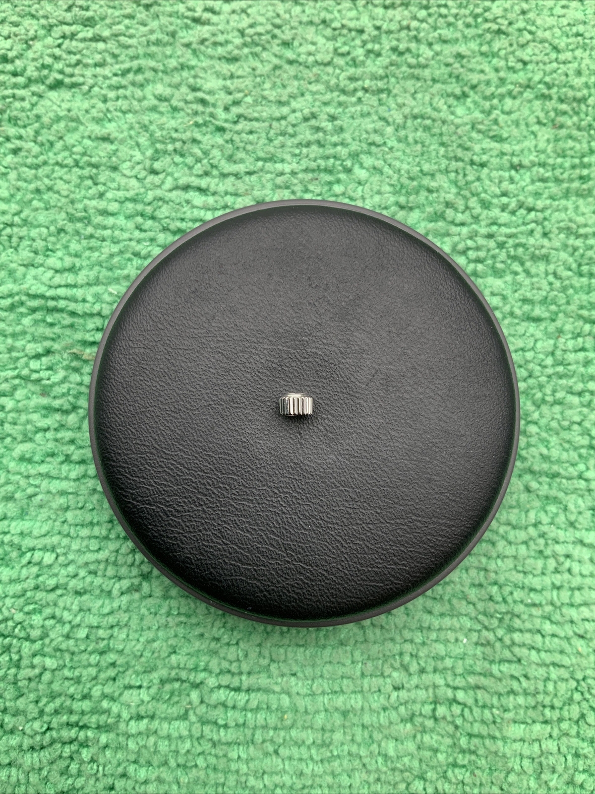 Universal Crown 4.00 X 2.00, T.10, 103120, W-5132, S-1285 Watch Part