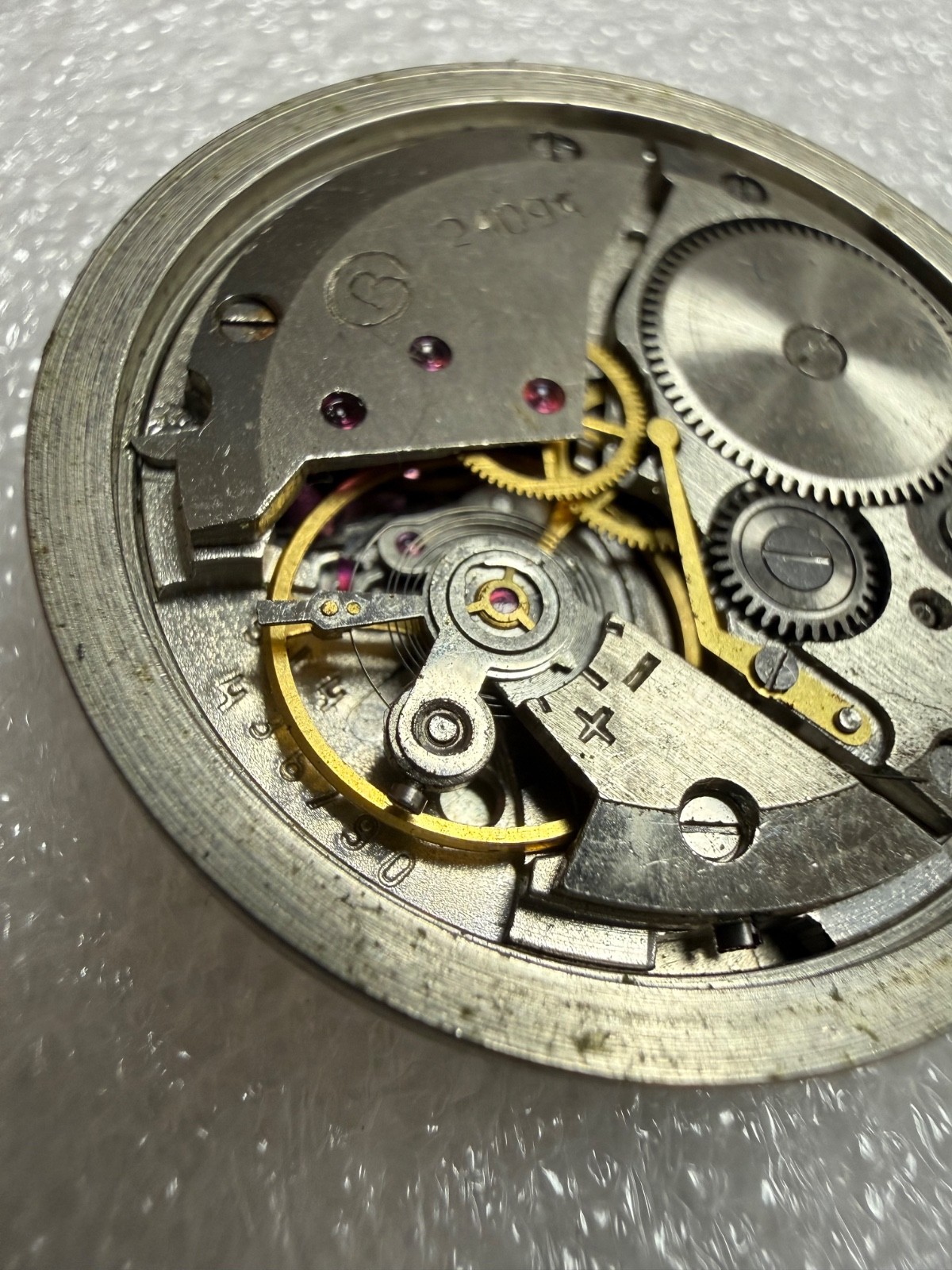 Watch movement USSR Vostok Cal.2409A plus Dial.For parts.
