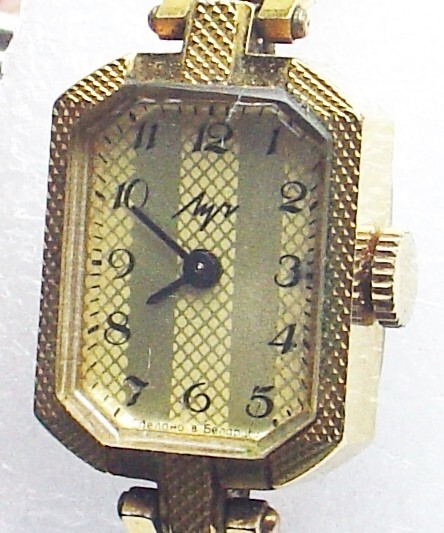 Serviced Ussr Soviet Russian Luch Jewel Womens Watch Mechanical Wrist Ladie