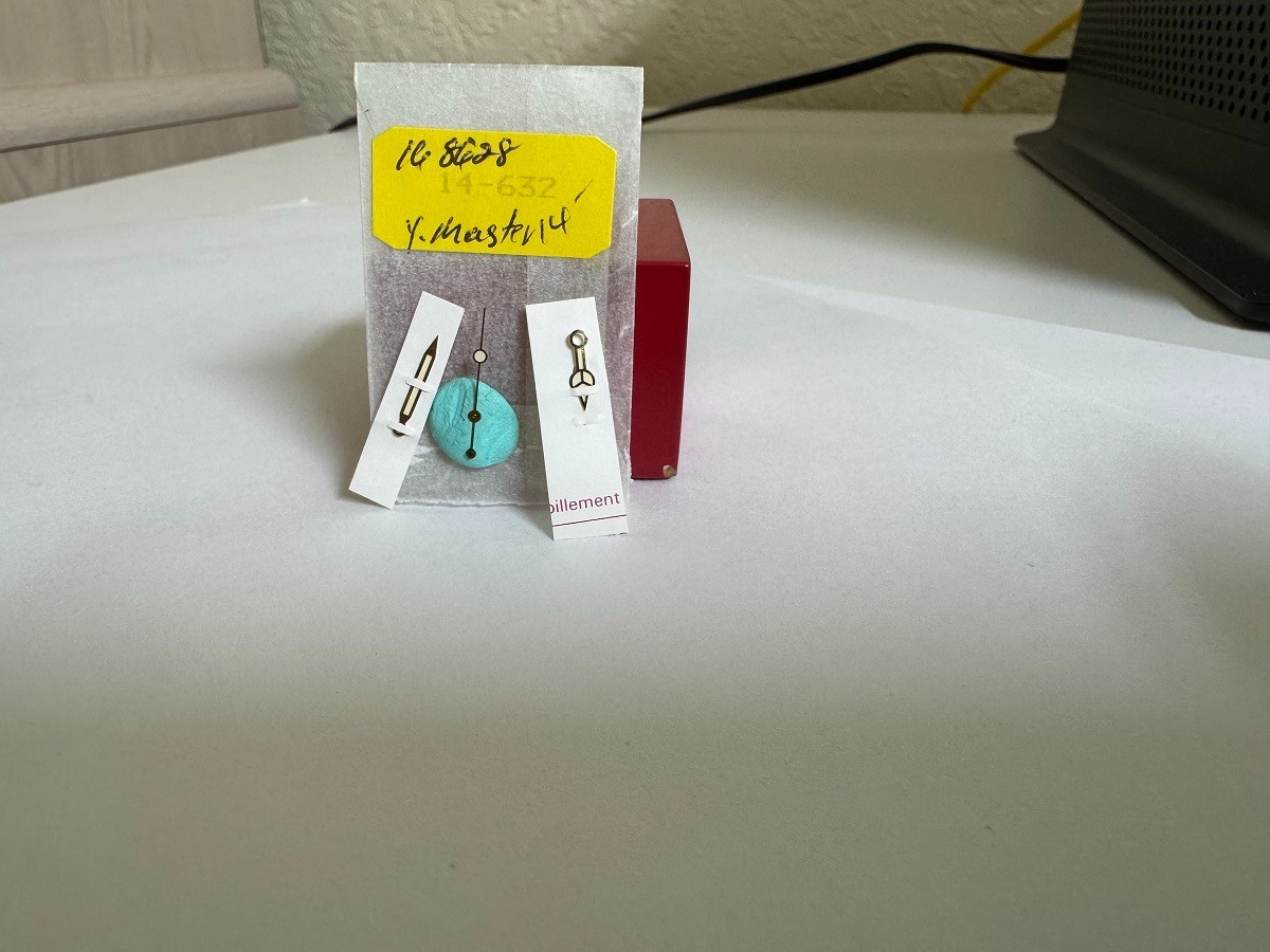 NOS Genuine Rolex Yacht Master yellow gold set of hands 168623 168628 68628