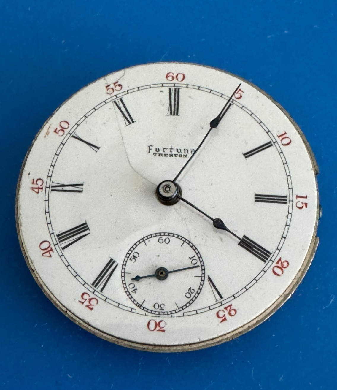 VINTAGE 34.50MM TRENTON FORTUNA POCKET WATCH MOVEMENT NOT RUNNING BAD STAFF