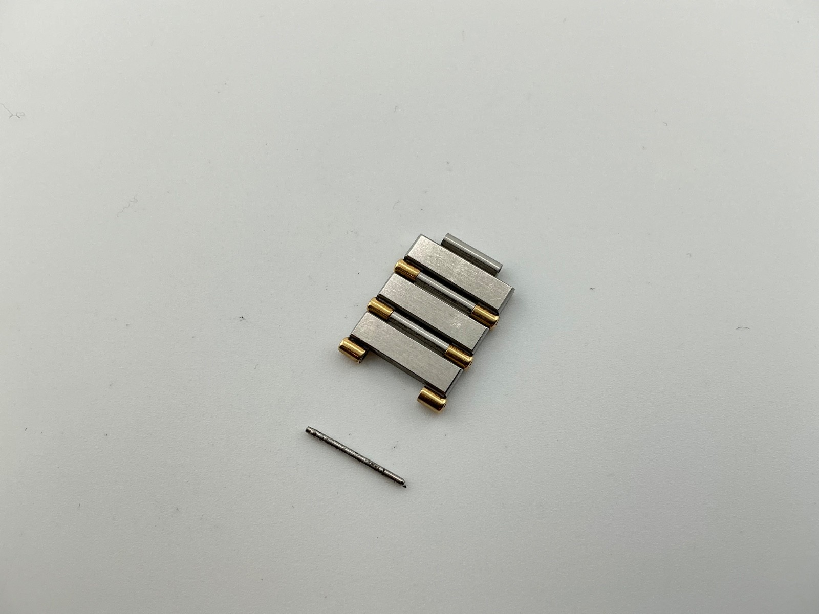 Authentic Factory OMEGA Constellation 12mm 18K & SS 3 Full Links 6104/465