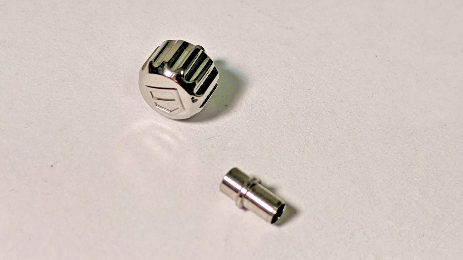 Tag HEUER CROWN S/S WHITE Cav 6501 and tube, approx 6.5mm diameter, SCREWDOWN TY
